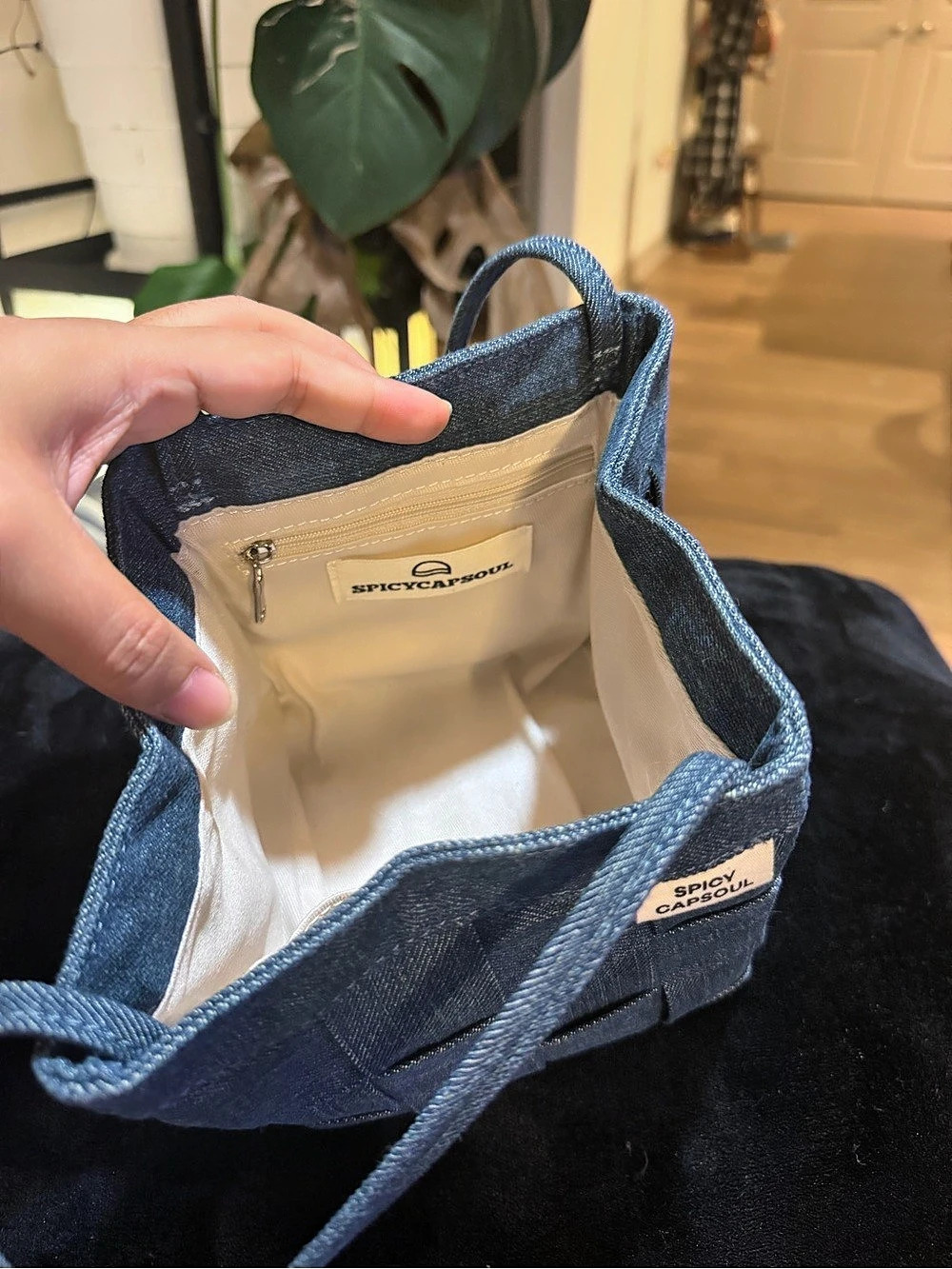 Spicy Capsoul Wonton Jeans Bag Blue Denim Tote - Picture 2 of 5